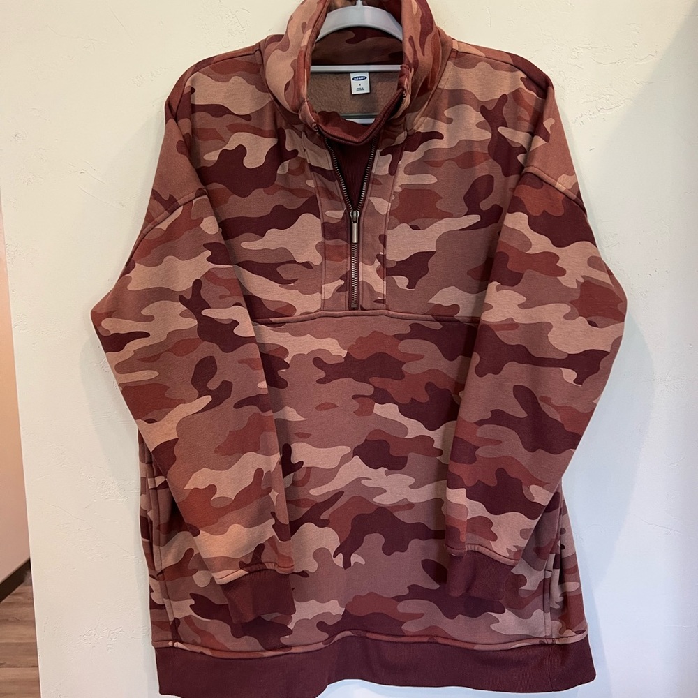 Old Navy Burgundy Camo Zip Up Mock Neck Tunic Sweater (Small)